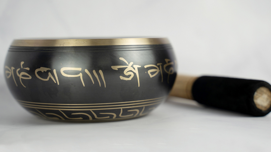 How to play a Tibetan Singing Bowl and Risk factors